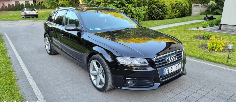 Audi A4 cena 31900 przebieg: 252000, rok produkcji 2010 z Łask małe 254